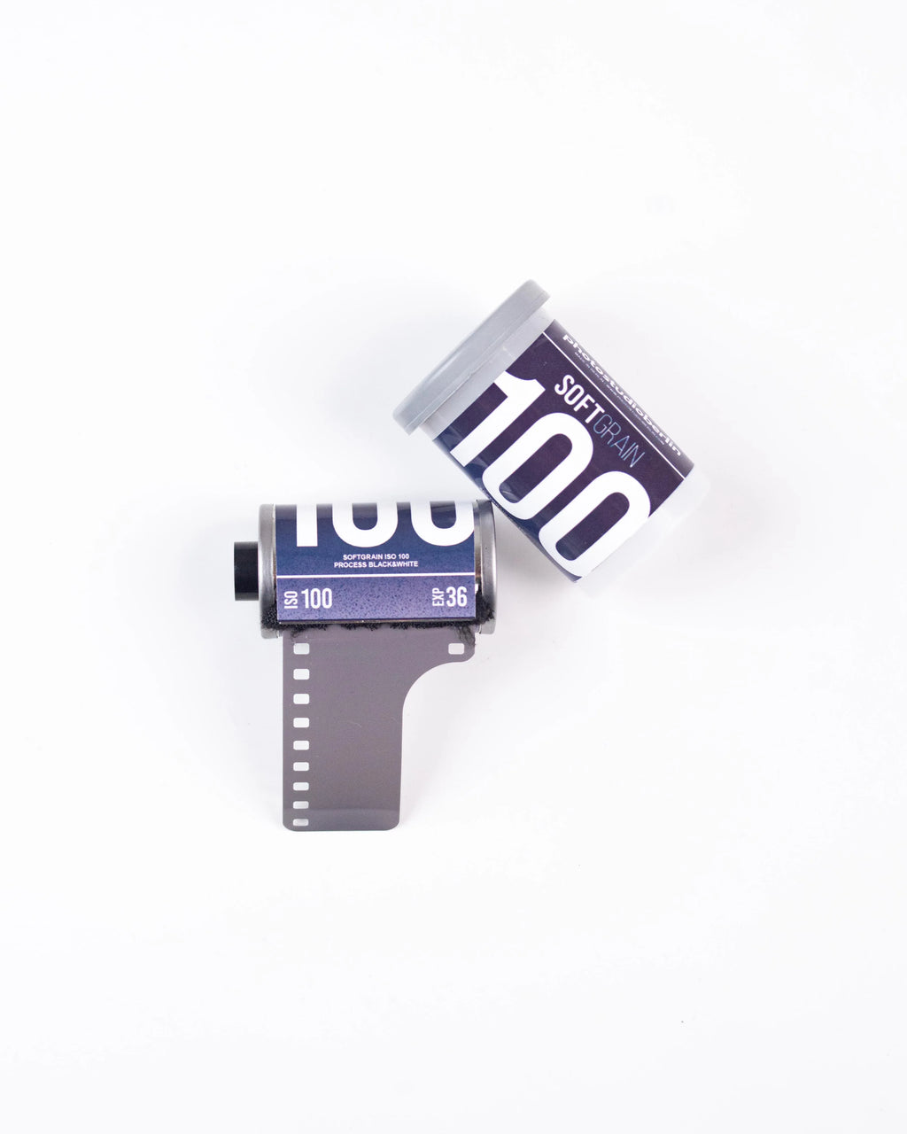 Softgrain 100 – Black & White Film 135/36 - Photo Studio Berlin